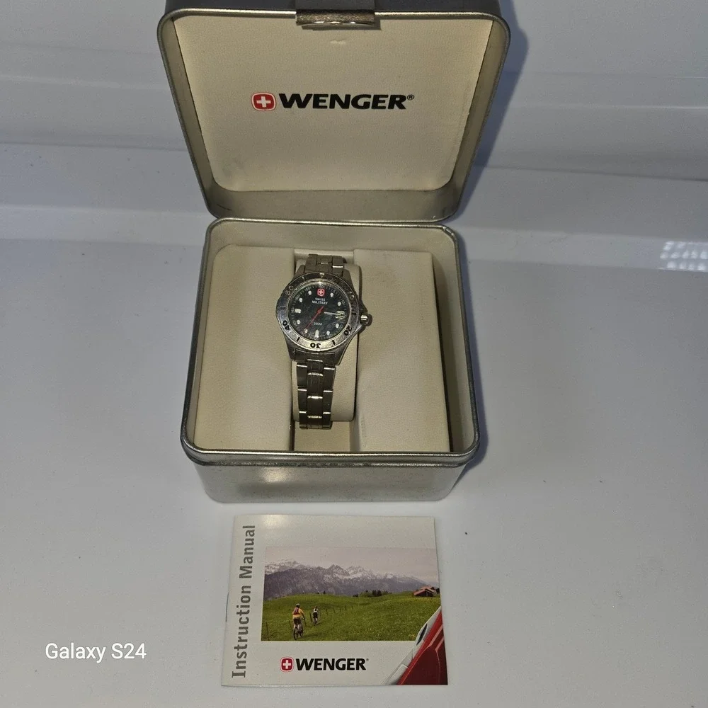 Wenger Swiss Military Watch‎ Women's Stainless Steel 200M Water Resistant